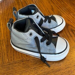 Converse All Star Unisex Chuck Taylor Gray Black Street Mid Top sneakers